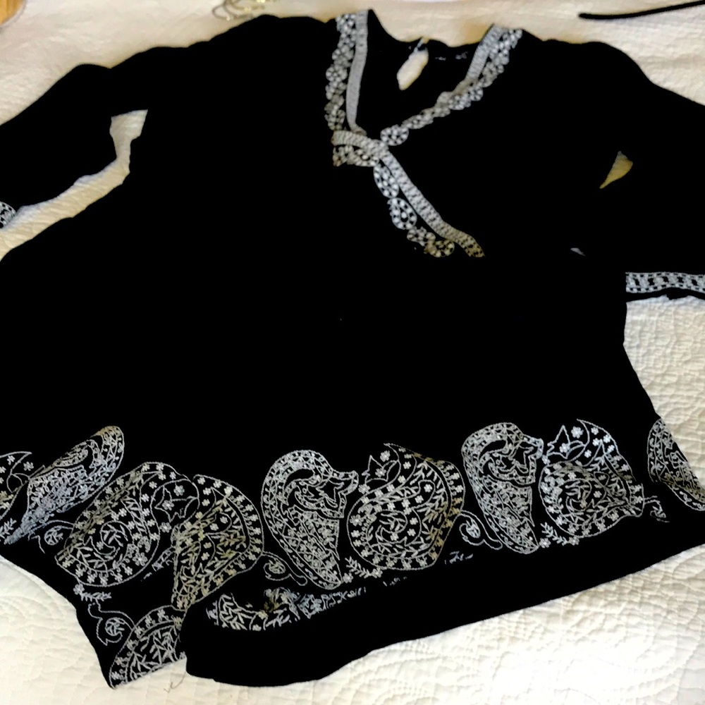 Romper filigree beige design